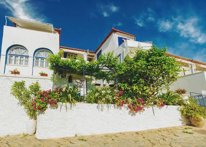 Zoe Apartments No 7 , Hydra Island Greece